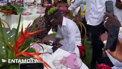 Afia Schwarzenegger K!sses Shatta Wale at Medikal and Fella Makafui Wedding Ceremony