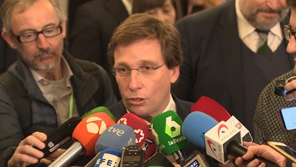 Almeida no se cree el plan de choque de Sánchez