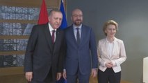 La UE y Turquía acuerdan en Bruselas aclarar la aplicación de su acuerdo migratorio