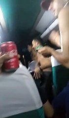 Descontração no ônibus na volta do bom jogo em Buenópolis.