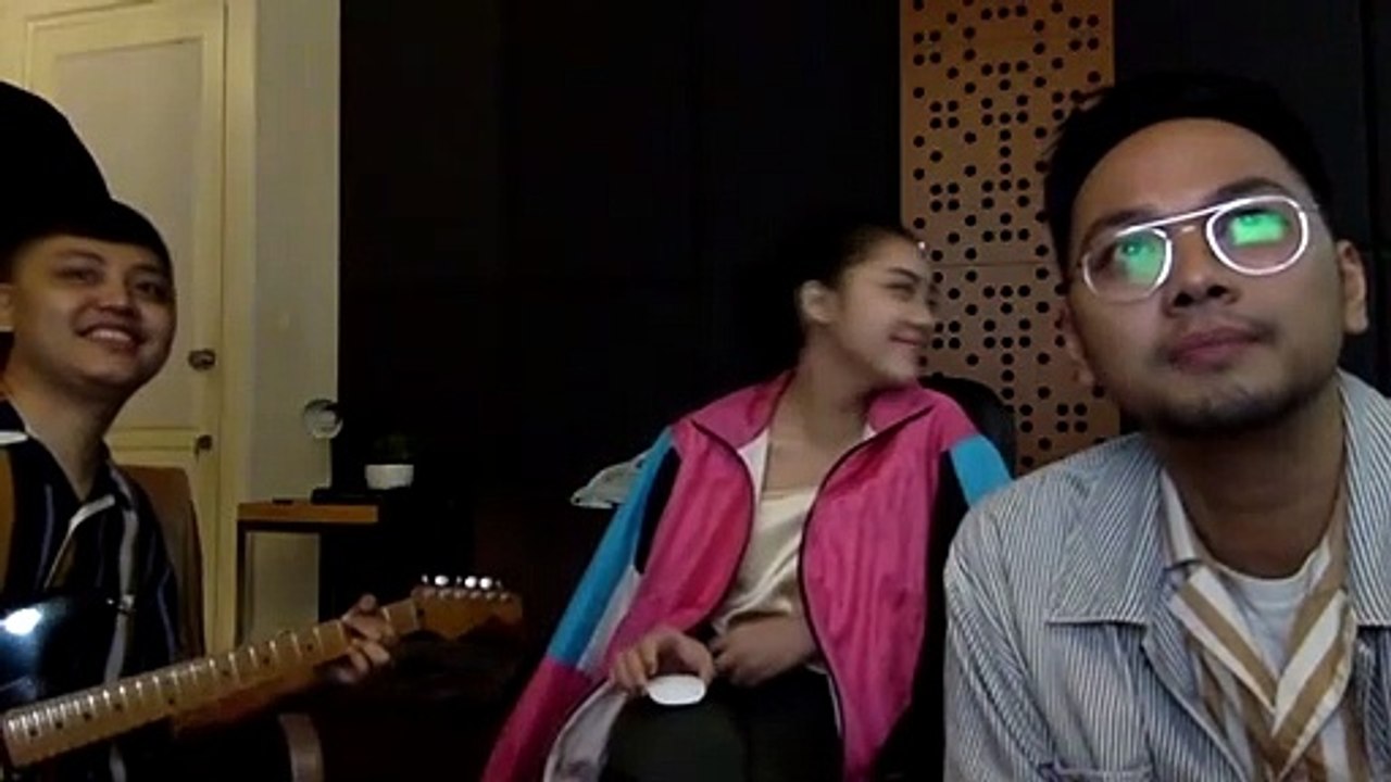 Ngabuburit with Baila