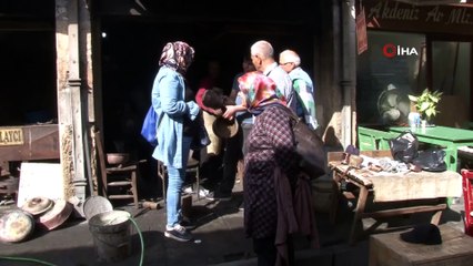 Son kalaycı ustası 4 bin liraya işçi bulamıyor