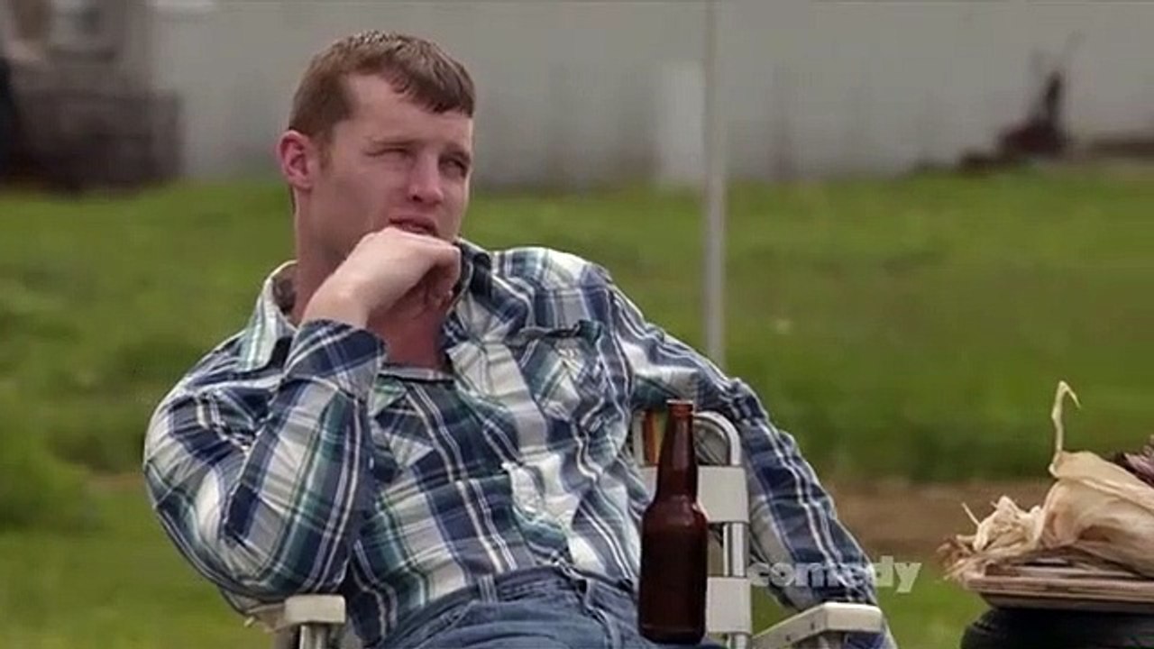 Letterkenny S 1 E  1