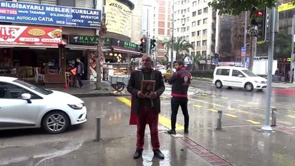 Kızı dağa kaçırılan baba, evlat nöbetini sürdürüyor