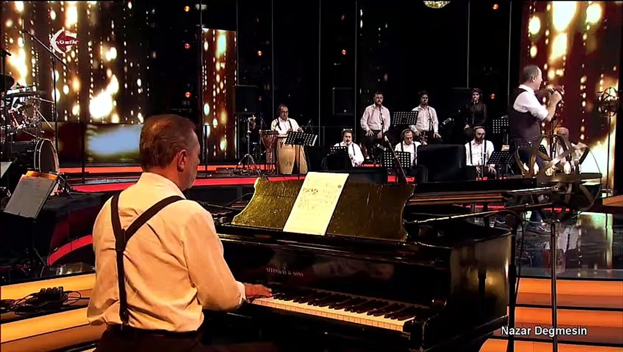 Sümer Ezgü | Şeker Almaya Geldim