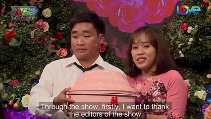 Bringing wedding tray on the first date