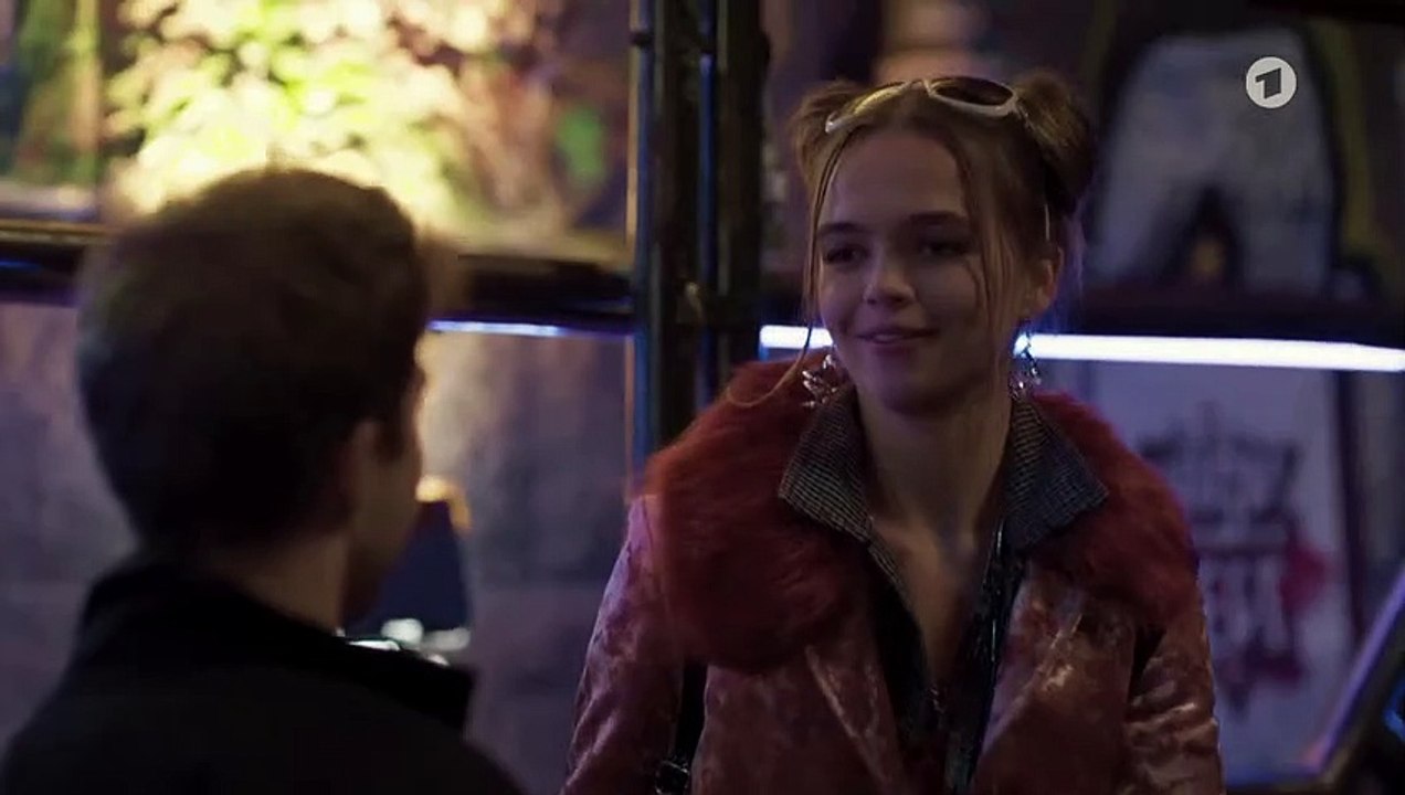 Tatsächlich Liebe (888) - In aller Freundschaft