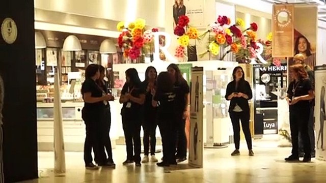 Cierren el mall , empleados de centros comerciales en Chile protestan por temor a coronavirus