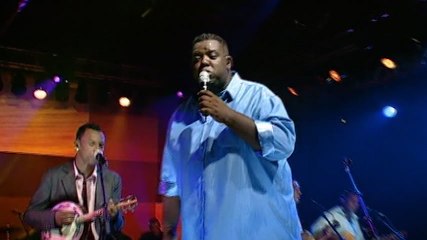 Exaltasamba - Ela Entrou Na Dança / Amor E Amizade (Ao Vivo)