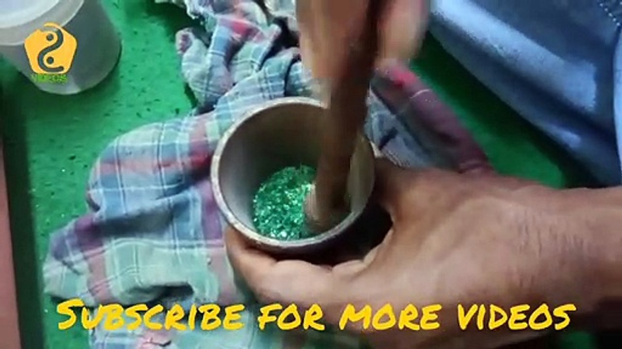 Mina Pisai video. How to mix gold color. How to mixing gold colour. Mina colour kaise mix karta hai. Gold colour. Gold colour kaise karte hai.gold colour mixing full video. Jewellery colour designe. Hold colour designe. Mina Pura video. Colour mixing.