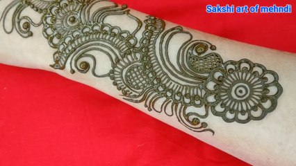 Simple Arabic beautiful mehandi design for back hand checks mehndi sheded design