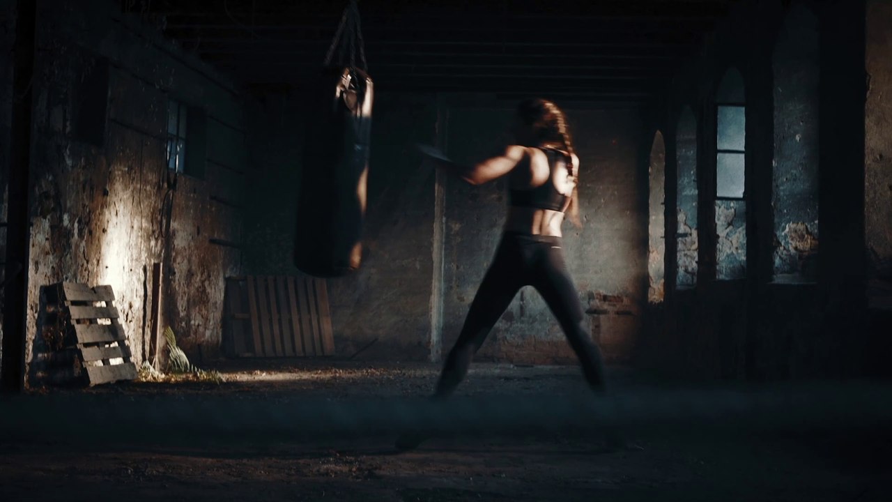 Banana Music Clip - Hit / New Hip Hop & Indie Music 2020 / Song: Barrows and Sun - "One" / Training