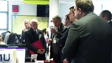 ماكرون يحذّر أن فرنسا لا تزال "في بداية" تفشي كورونا الجديد