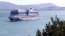 اختبارات على حالات يشتبه في إصابتها بفيروس كورونا على متن سفينة سياحية في ميناء مرسيليا