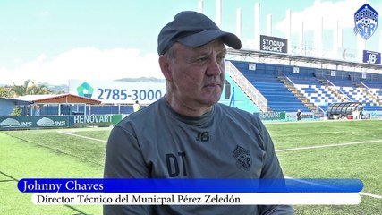 Johnny Chaves en su primer día con Pérez Zeledón