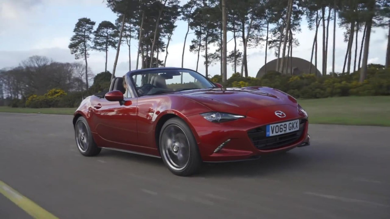 Mazda MX-5 in Red Driving Video