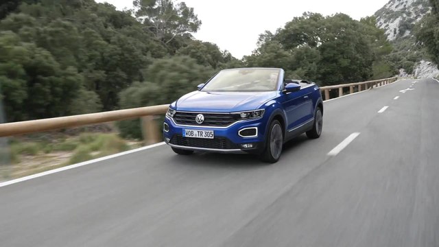 The new Volkswagen T-Roc Cabriolet Style Driving Video