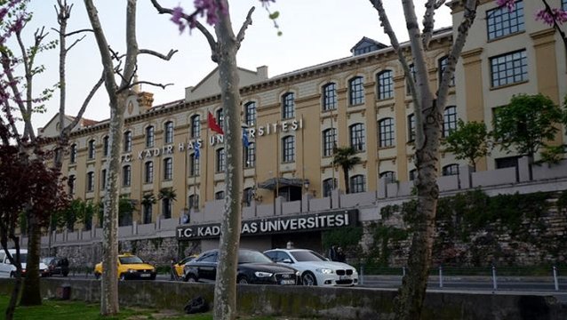 Son Dakika: Kadir Has Üniversitesi koronavirüs nedeniyle eğitime ara verdi