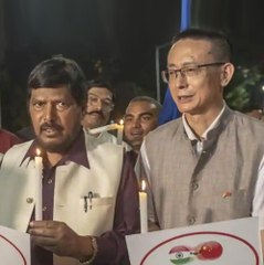 Video of Ramdas Athawale chanting 'Go Corona' goes viral