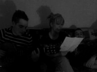 paris s'eveille miki, leslie, alex