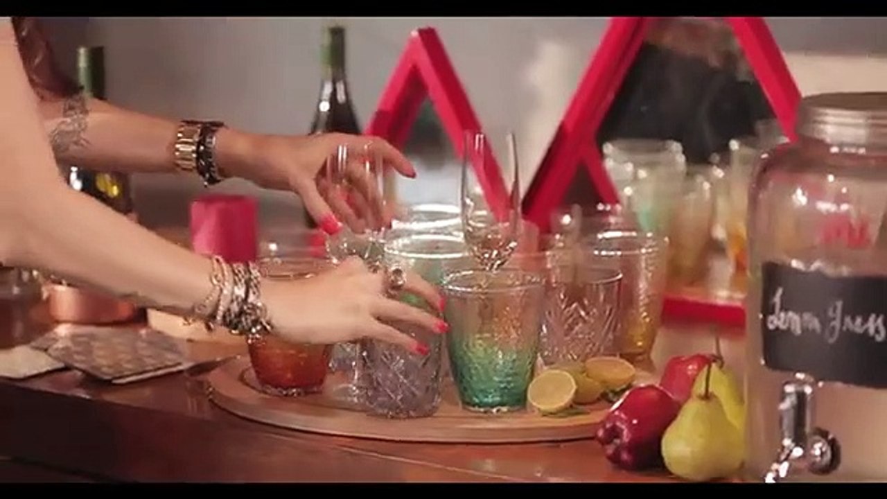 8 Tips & Tricks To Organise An Amazing Party At Home