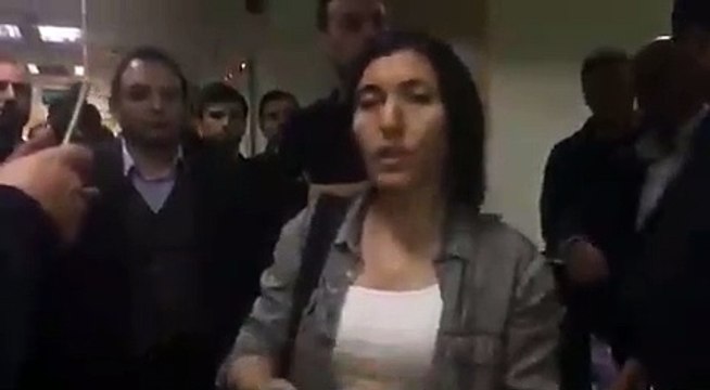 Ölüm orucundaki Grup Yorum üyeleri, 'zorunlu yatış' kararıyla hastaneye götürülmüş