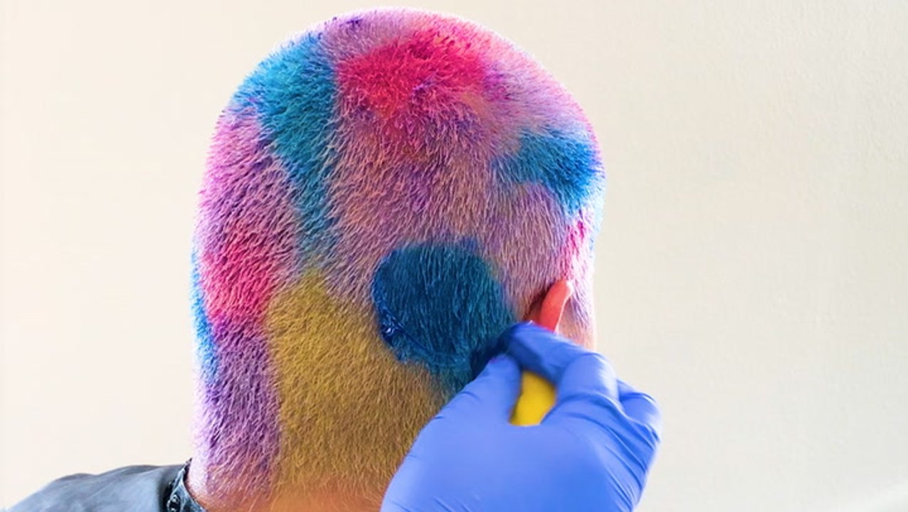 How to create cotton-candy hair