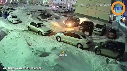 Ce Terminator russe ne semble pas craindre les balles !