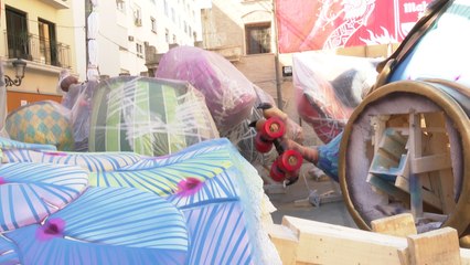Falleros: "Nos ha matado ya el coronavirus sin llegar las Fallas"