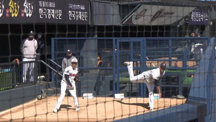 '개막 연기' 프로야구, 불안감 속에 국내 훈련 돌입 / YTN