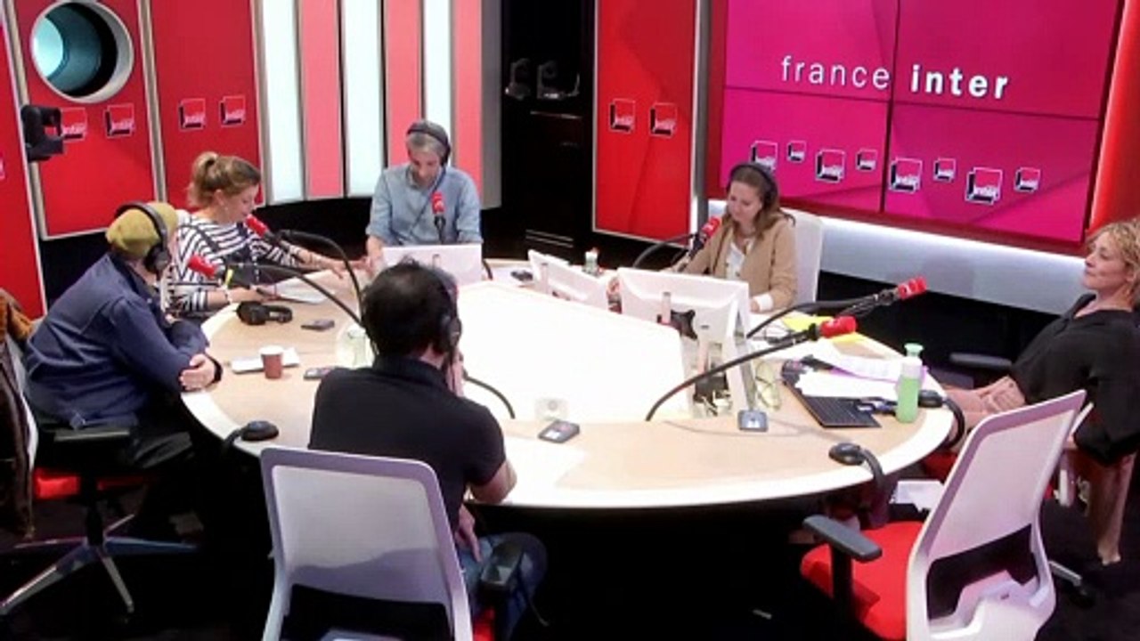 Allo, Macha - Le Sketch avec Giulia Foïs