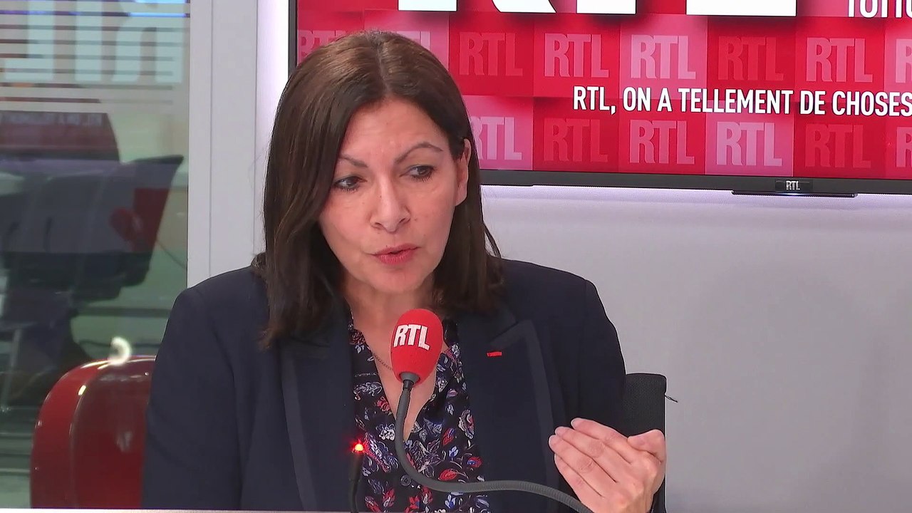 Municipales à Paris : Anne Hidalgo juge son bilan propreté "pas satisfaisant" sur RTL