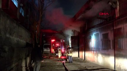 ZEYTİNBURNU'NDA İŞYERİNDE YANGIN