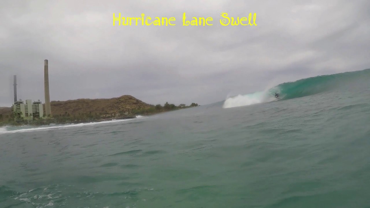 Hurricane Lane Swell | Tracks Beach - Oahu, Hawaii | 8.23.2018