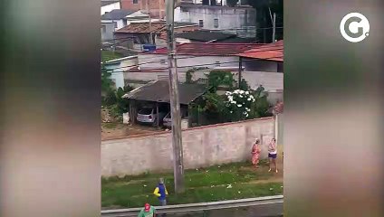 Internauta registra carro tombado no km 265 da BR 101