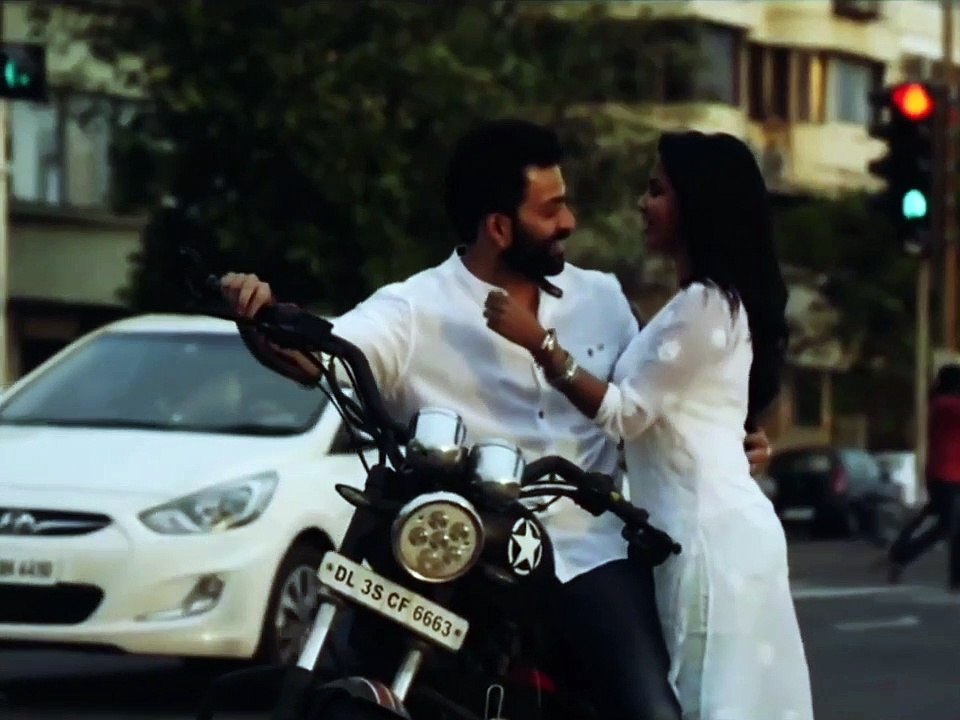 Romantic WhatsApp Status Video