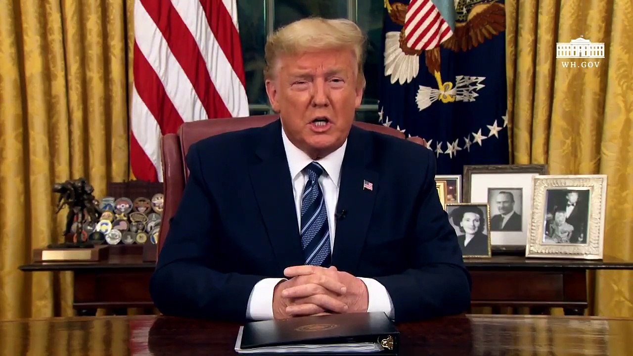 Donald Trump interdit l'accès des USA aux européens pendant 30 jours à partir de demain