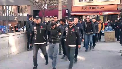 Uyuşturucu operasyonunda gözaltına alınan 8 şüpheli adliyeye sevk edildi