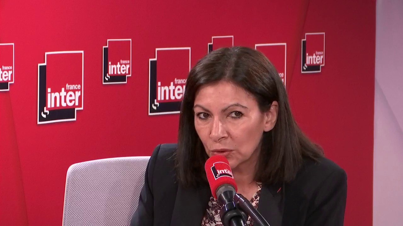 Anne Hidalgo sur la propreté de la ville : "On a fait beaucoup et il faudra faire plus […] À Paris, on ne peut pas installer des poubelles n’importe où, n’importe comment et de n’importe quelle forme"