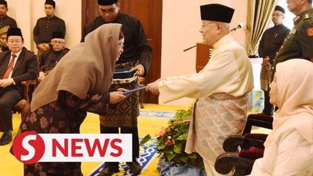 Dr Norlela sworn in, pledges to fight Covid-19 in Penang