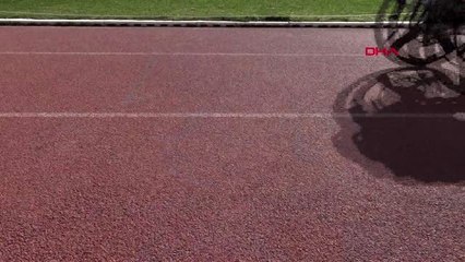 SPOR Kendine acımayı bıraktı, atletizmde altına ulaştı