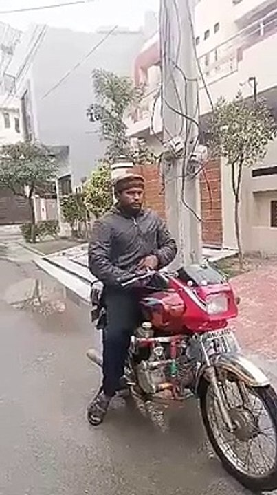 Young boy doing bad things in front of Girls College right in the middle of the street