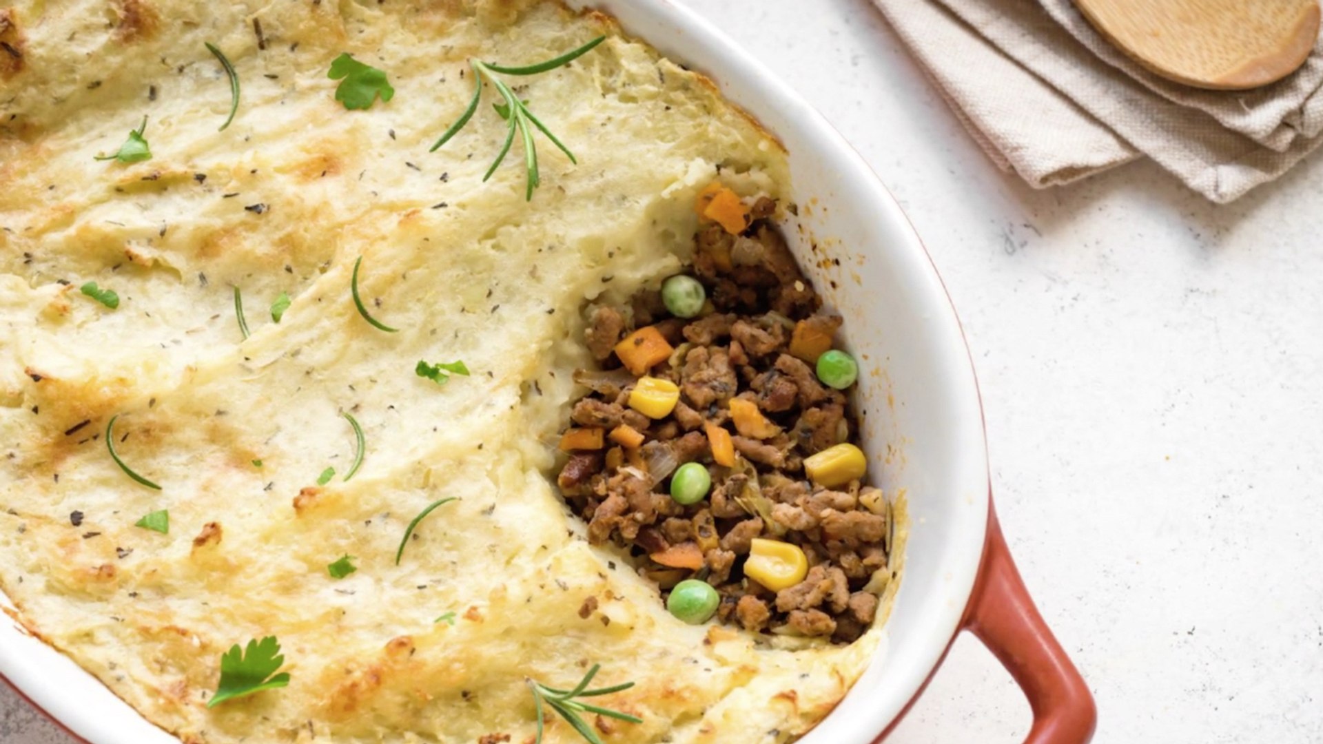 ⁣7 Traditional Irish Foods to Try This St. Patrick's Day