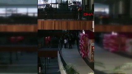 AVM’de korku dolu anlar: Pompalı tüfekle ateş açtı