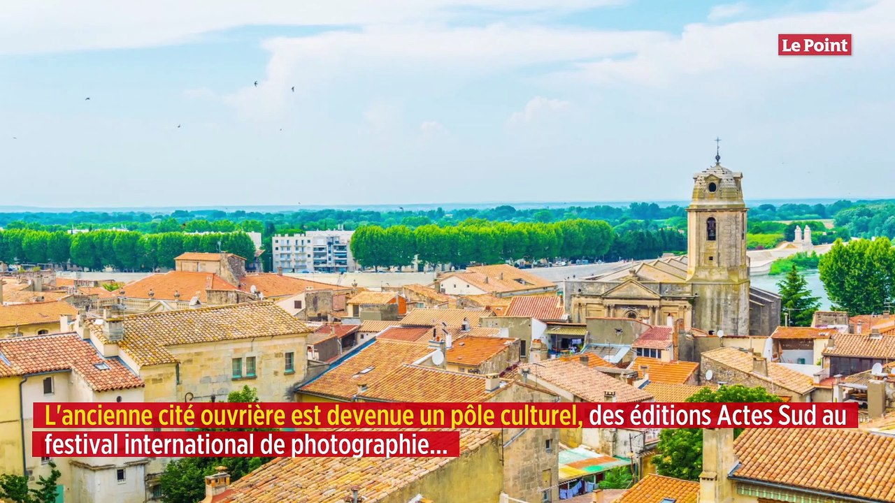 Municipales 2020 : à Arles, une figure du petit écran contre un héritier communiste