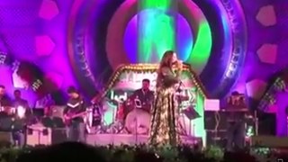 Wishing A Happy Birthday To Shreya Ghoshal, One Of India's Best Singer