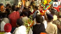 भाजपा में शामिल होने के बाद सिंधिया का भोपाल में पहला रोड शो; कांग्रेस कार्यालय के पास कांग्रेसियों ने विरोध में नारेबाजी की