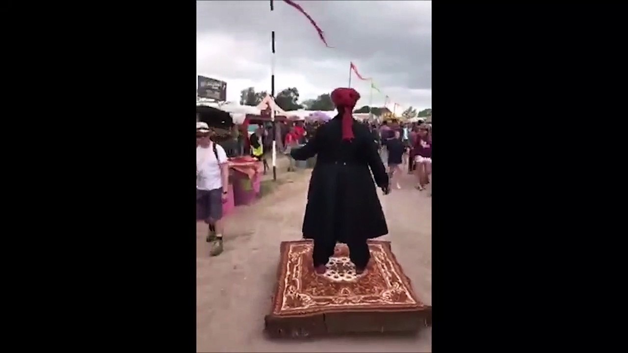 Quand tu veux faire du covoiturage sur un tapis volant... Fail