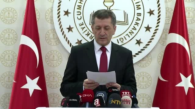 Milli Eğitim Bakanı Selçuk: Eğitim Bilişim Ağı kullanımında bütün operatörlerden ücretsiz 3 GB...