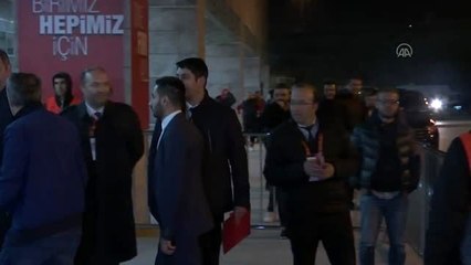 TFF ve Kulüp başkanları Medipol Başakşehir'i desteklemek için Fatih Terim Stadı'nda